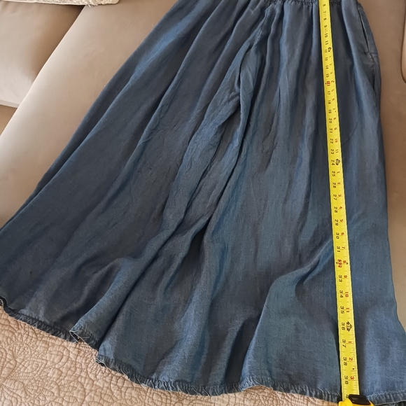 Pull on Super-Wide Flowy Skirt Pants - Picture 2 of 10